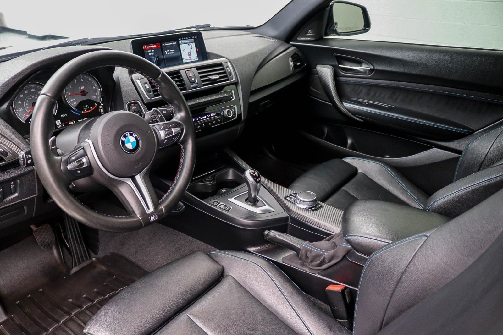 Used 2017 BMW M2 RWD image 24