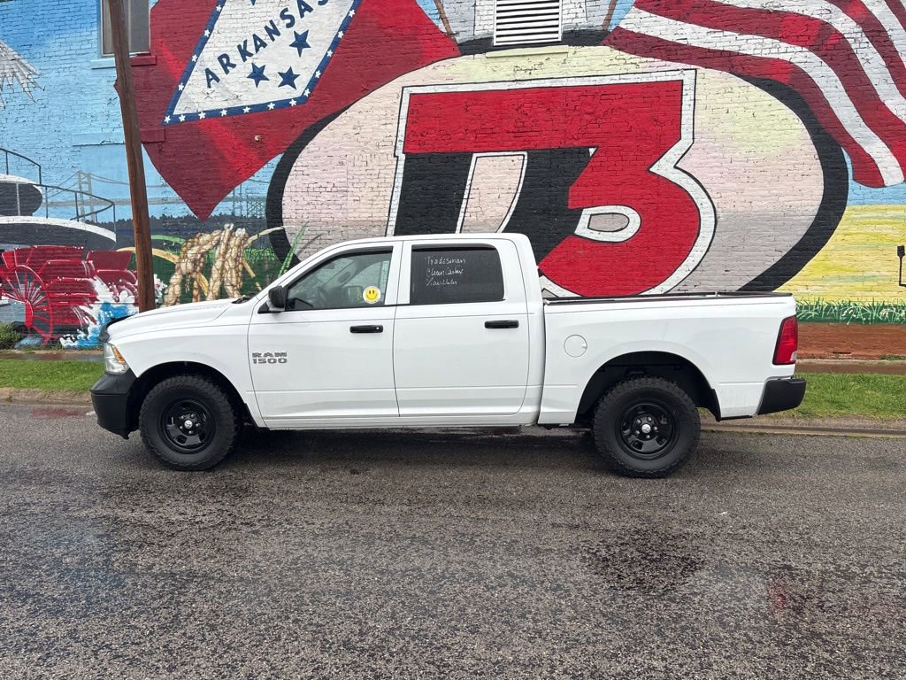 Used 2015 RAM 1500 Tradesman RWD image 3