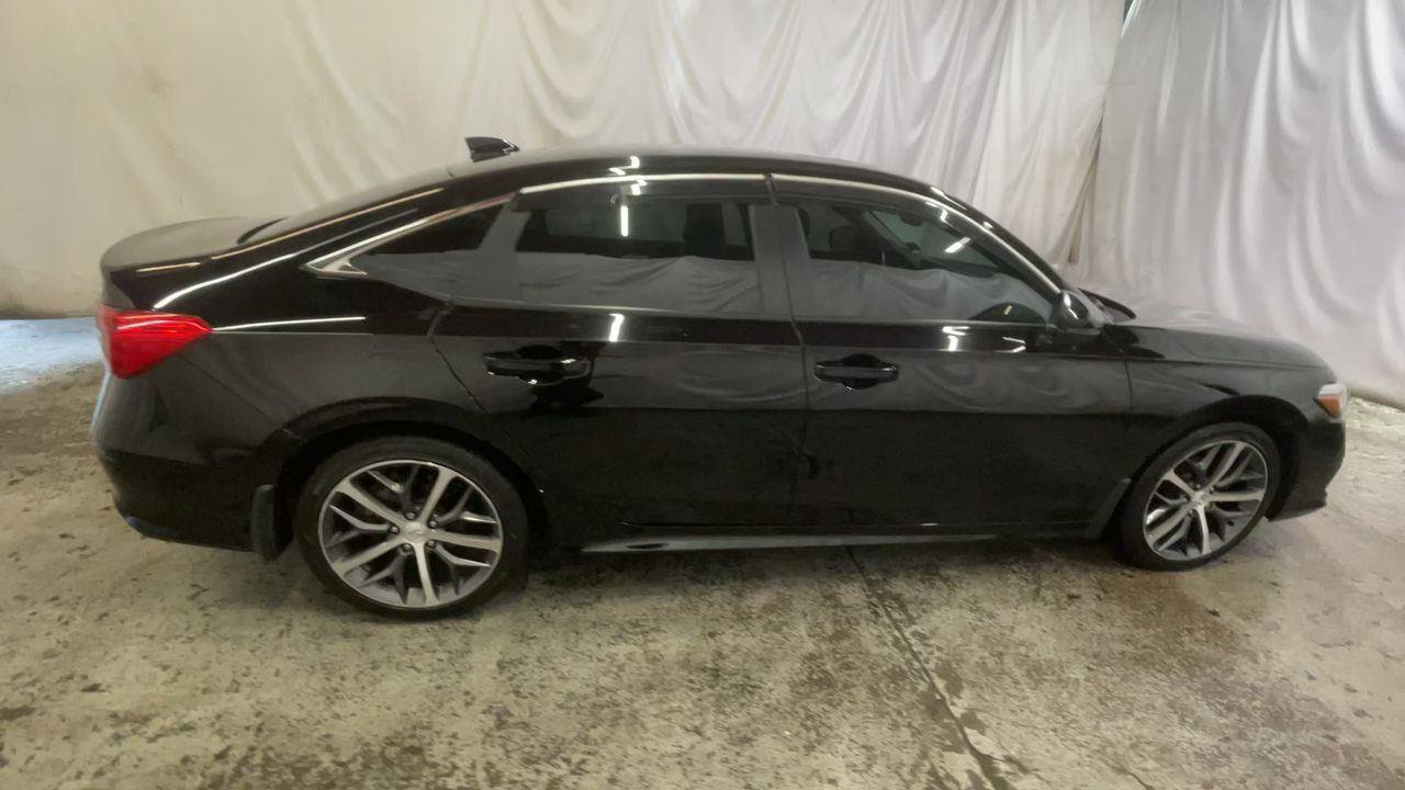 Used 2023 Honda Civic Touring image 9