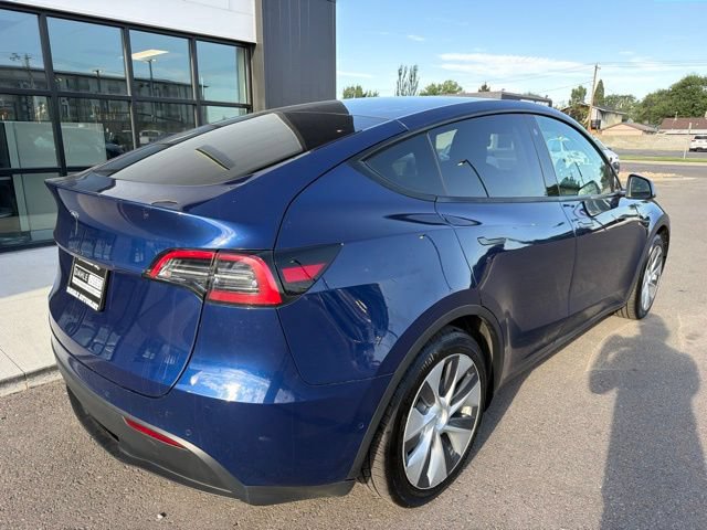 Used 2021 Tesla Model Y Long Range AWD/4WD image 10