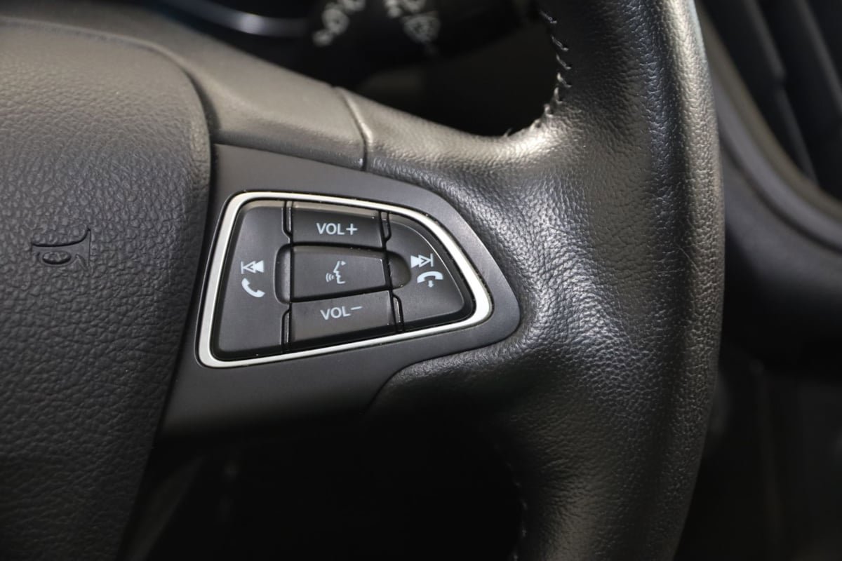 Used 2019 Ford Escape Titanium FWD image 36