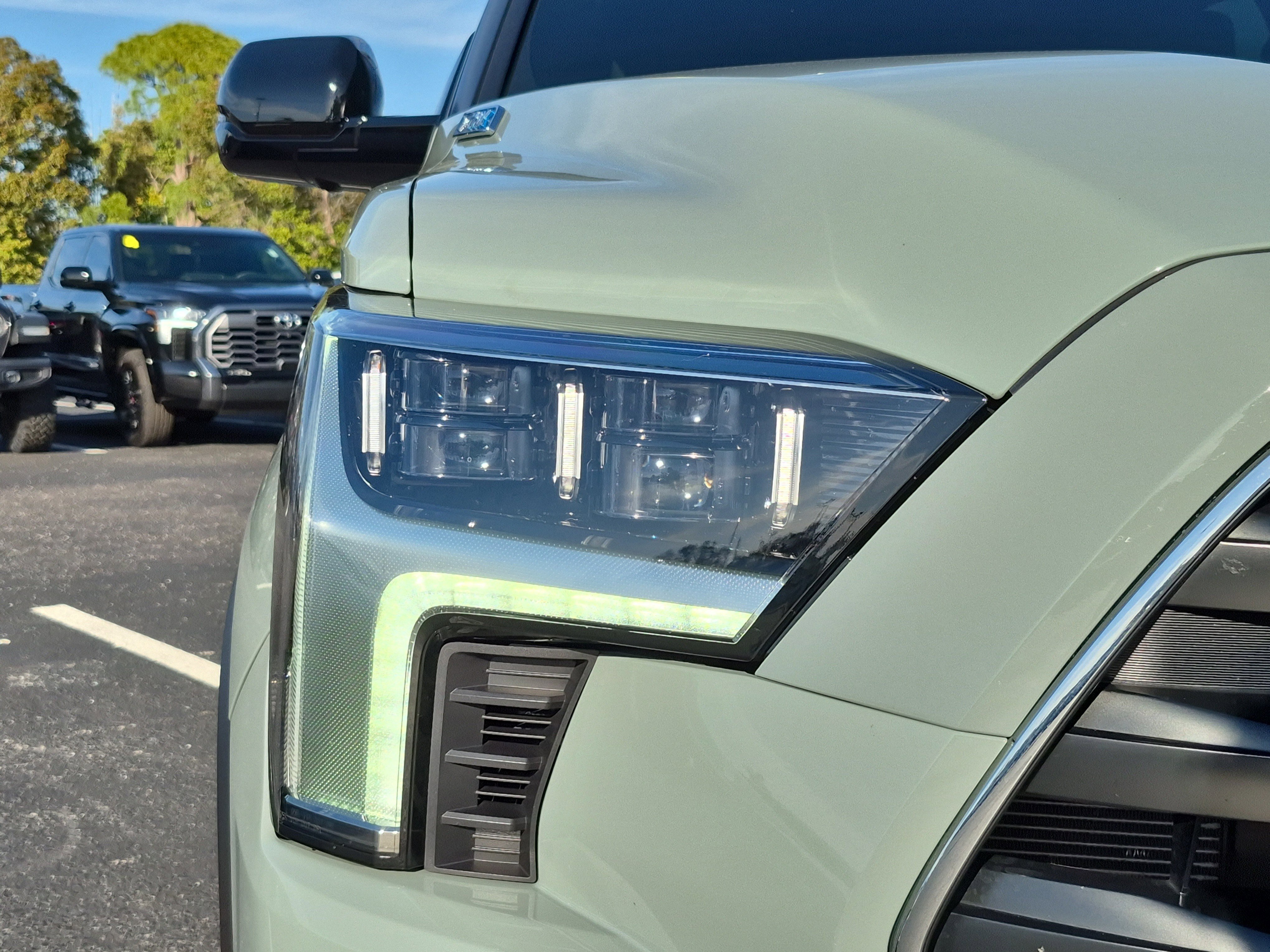 Used 2025 Toyota Sequoia Limited image 7