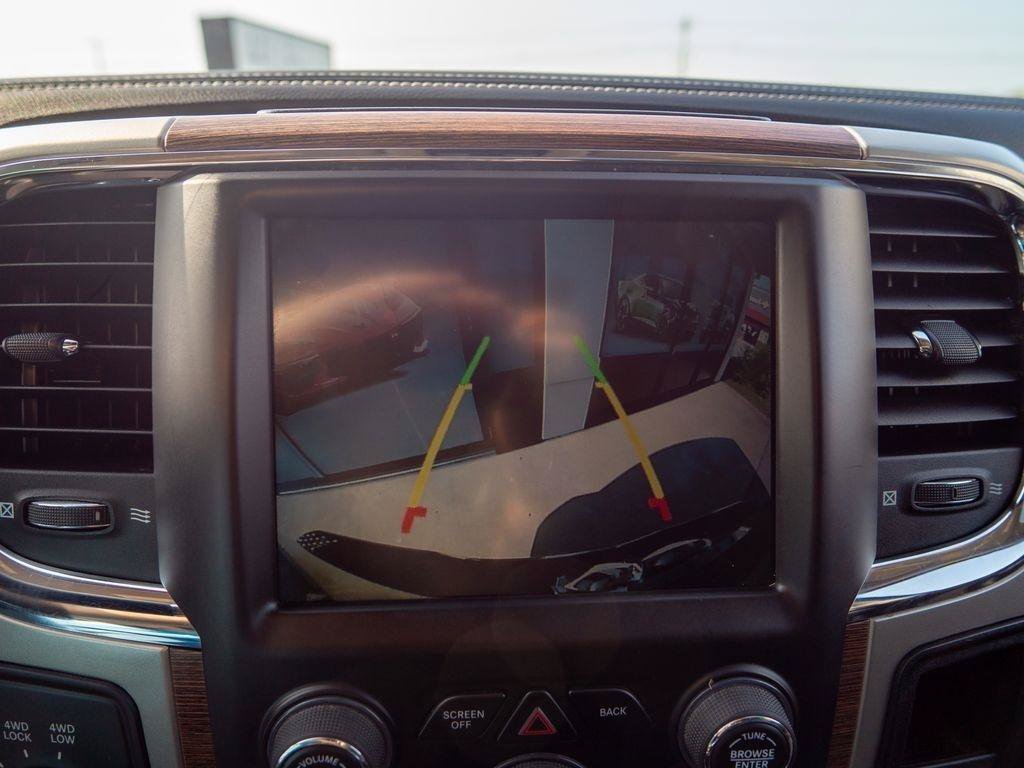 Used 2015 RAM 2500 Laramie w/ Convenience Group AWD/4WD image 29