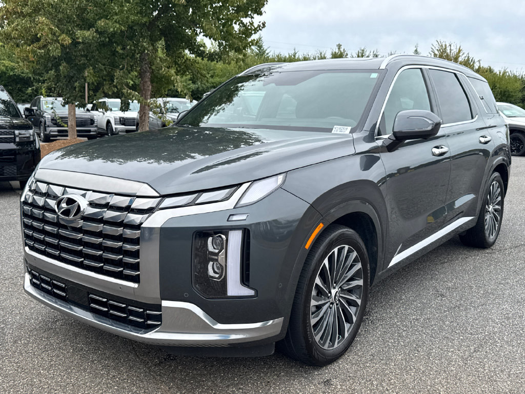 Used 2023 Hyundai Palisade Calligraphy w/ Cargo Package FWD image 32