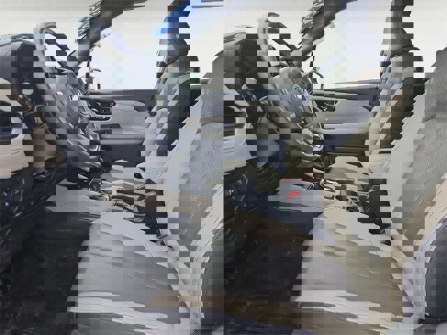 Certified 2025 Subaru Forester Limited image 9