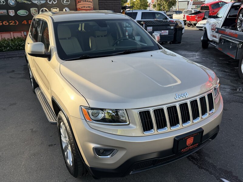 Used 2014 Jeep Grand Cherokee Laredo w/ Quick Order Package 23E RWD image 26