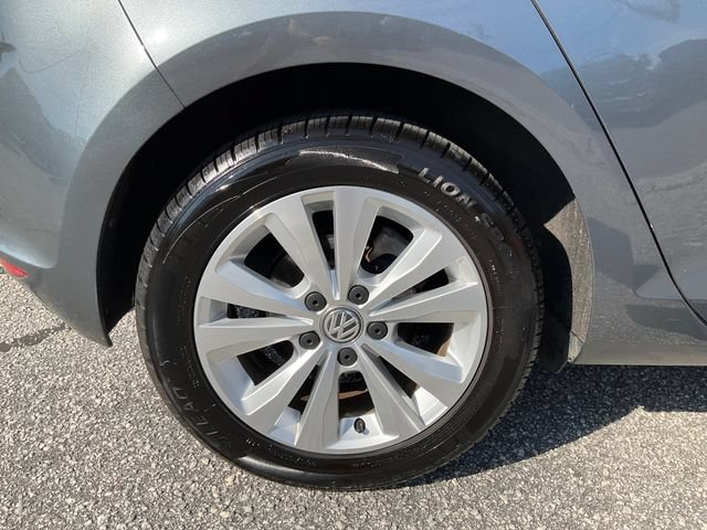Used 2015 Volkswagen Golf TDI S FWD image 24