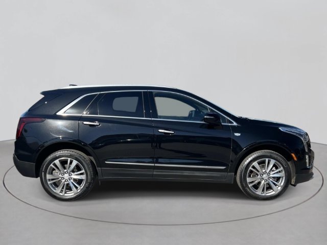 Certified 2024 Cadillac XT5 Premium Luxury w/ LPO, Floor Liner Package AWD/4WD image 5