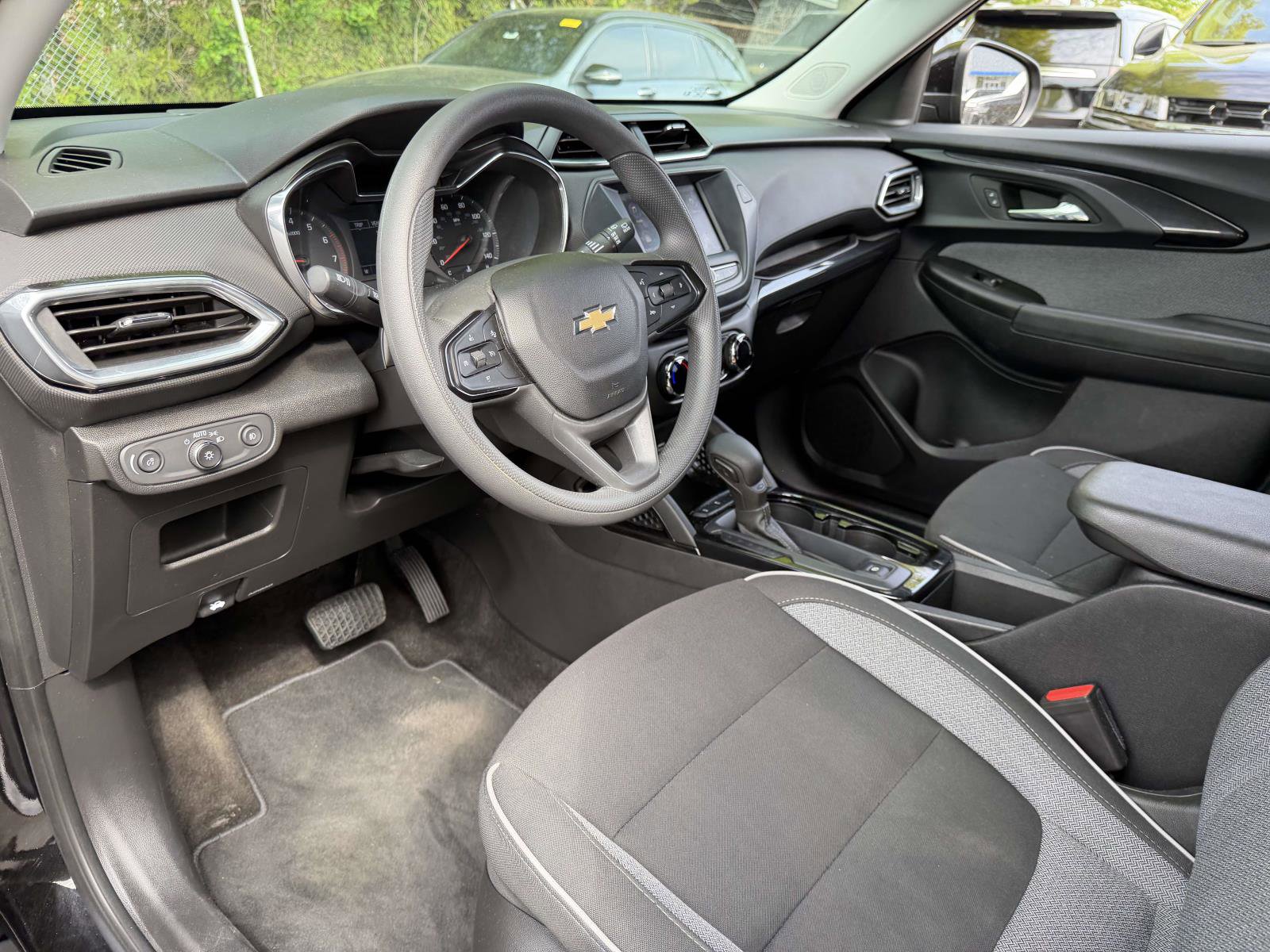 Certified 2023 Chevrolet TrailBlazer LT FWD image 11