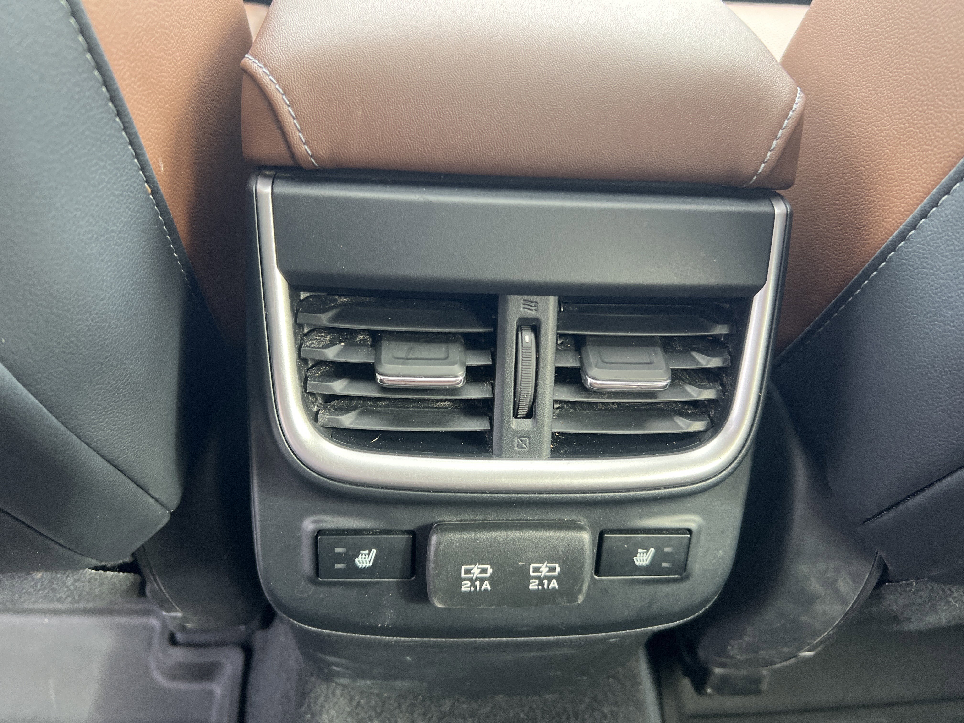 Used 2022 Subaru Outback Touring image 28