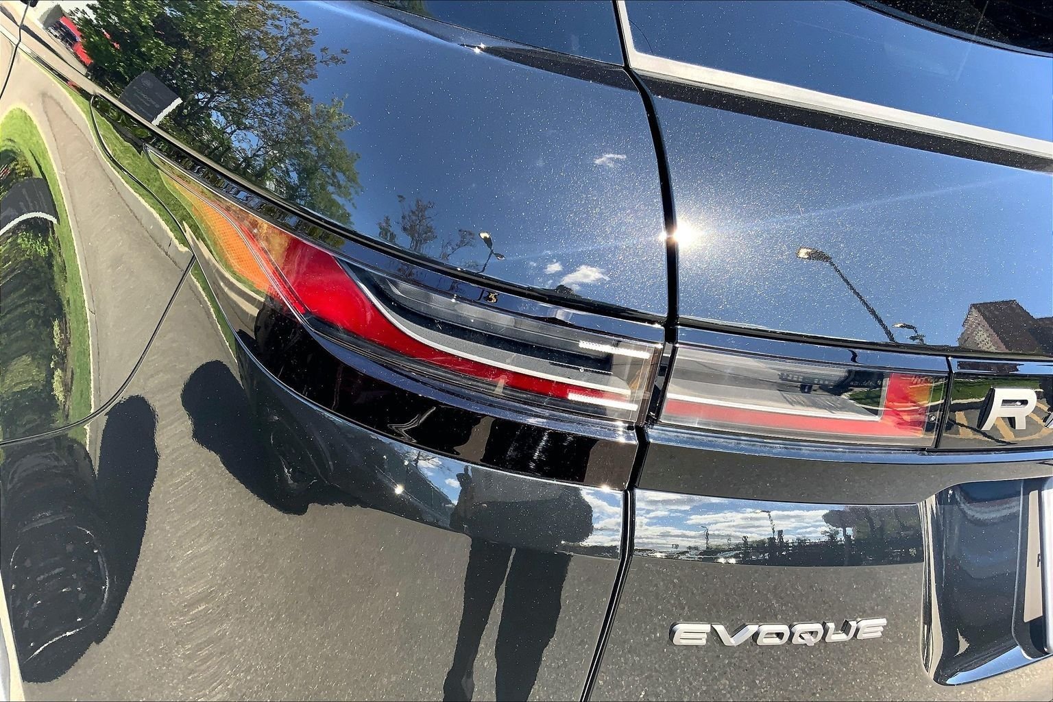 New 2026 Land Rover Range Rover Evoque S AWD/4WD image 14