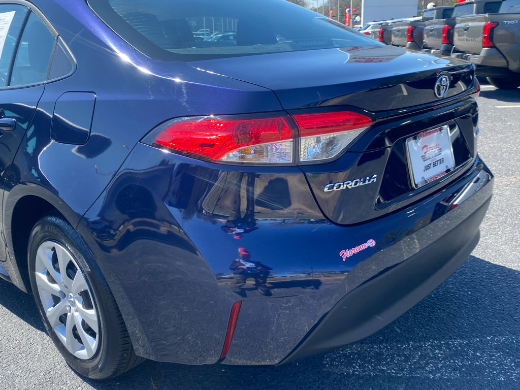 Used 2024 Toyota Corolla LE image 9