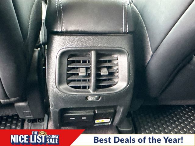 Used 2019 Jeep Cherokee Latitude Plus w/ Comfort/Convenience Group image 25