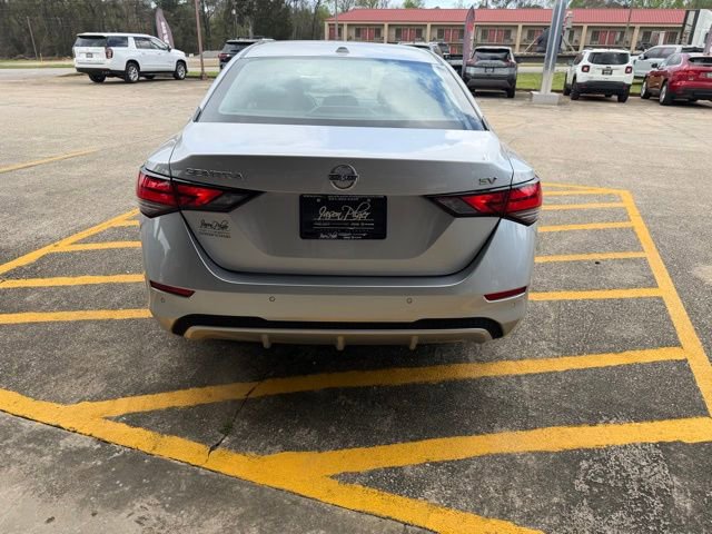 Used 2022 Nissan Sentra SV image 6