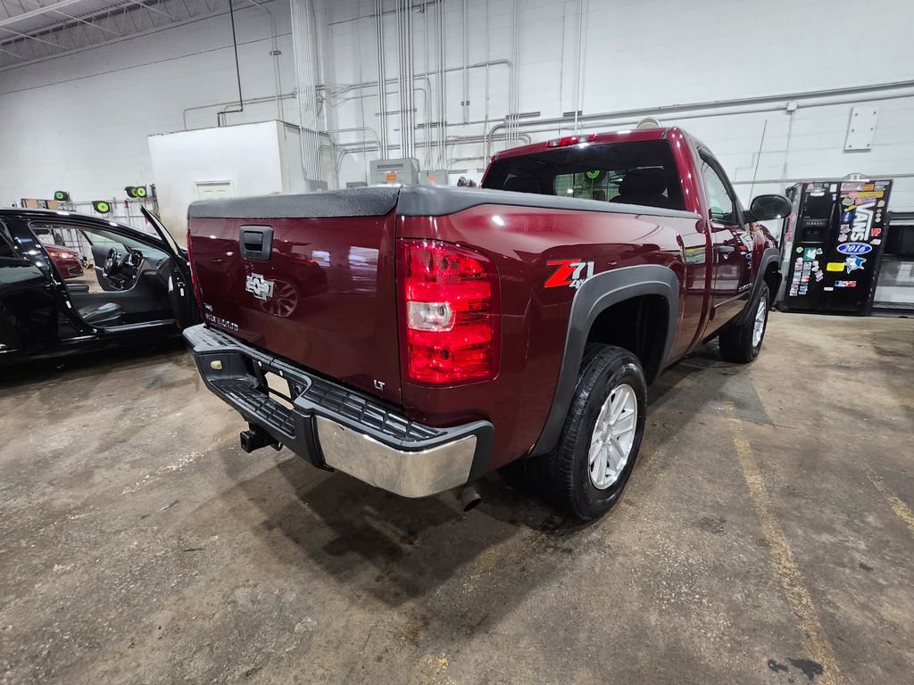 Used 2008 Chevrolet Silverado 1500 LT w/ Suspension Package, Off-Road AWD/4WD image 27