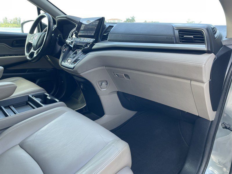 Used 2018 Honda Odyssey EX-L image 8