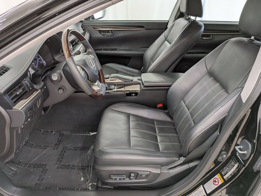 Used 2017 Lexus ES 350 w/ Luxury Package FWD image 14