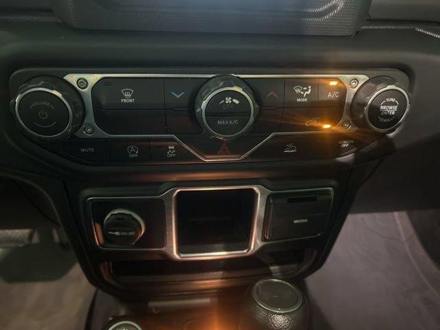 Used 2022 Jeep Wrangler Unlimited Sport AWD/4WD image 29