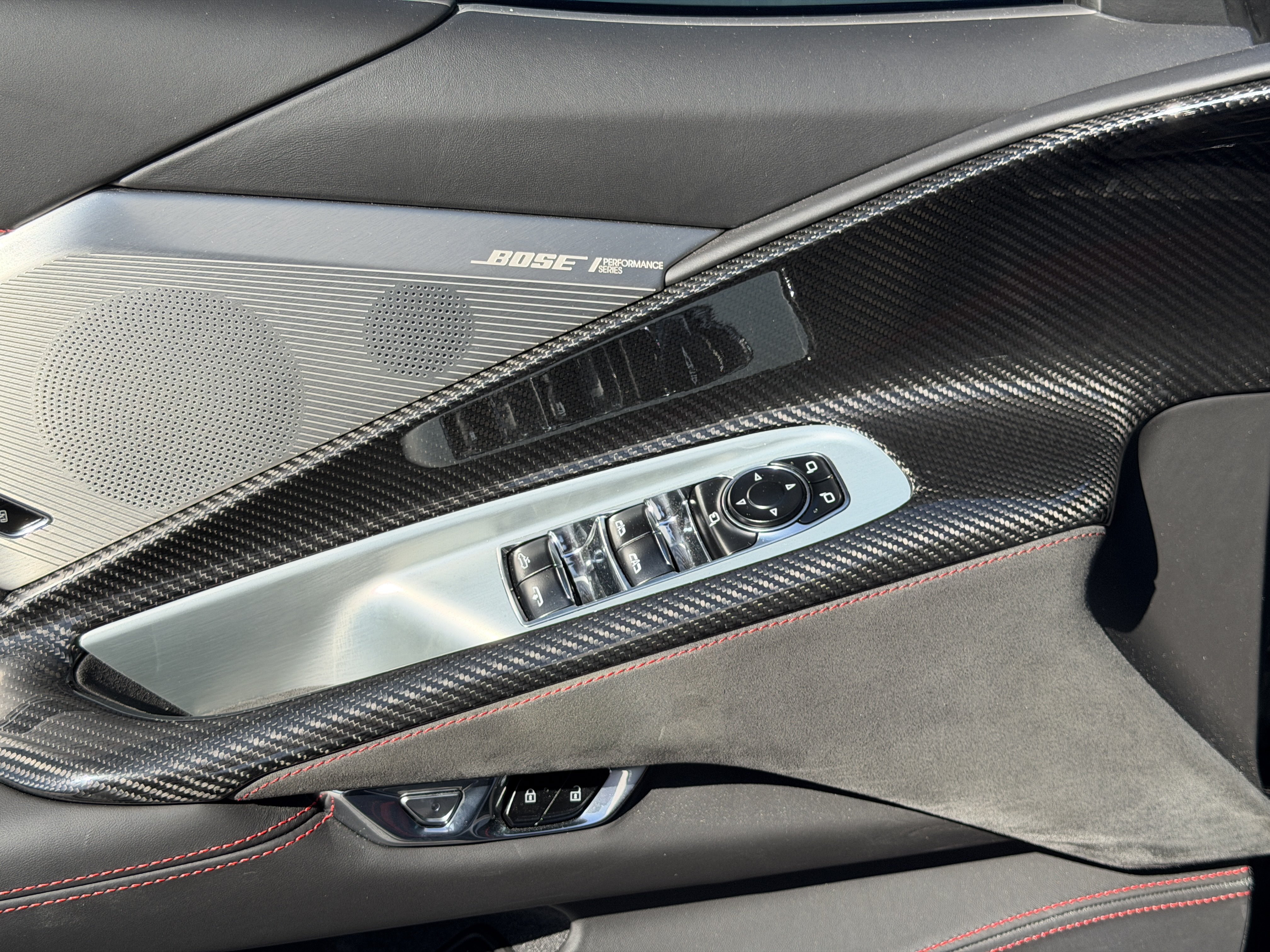 Used 2025 Chevrolet Corvette Z06 RWD image 18