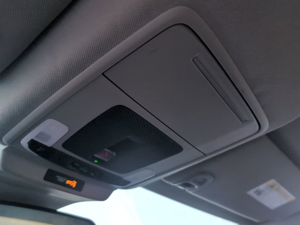 Used 2025 Honda Accord LX image 25