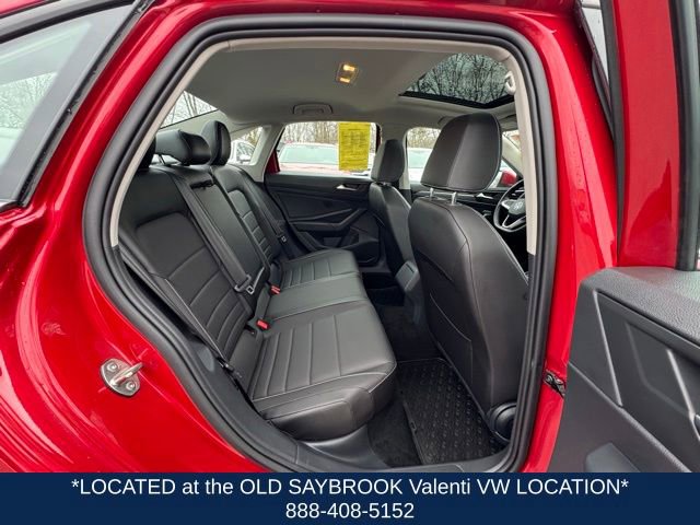 Certified 2023 Volkswagen Jetta SE w/ Panoramic Sunroof Package FWD image 21