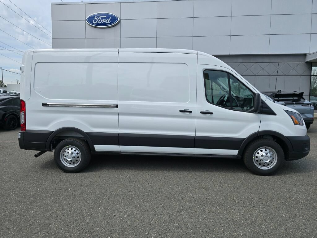 New 2026 Ford Transit 250 148 Medium Roof Extended AWD image 4