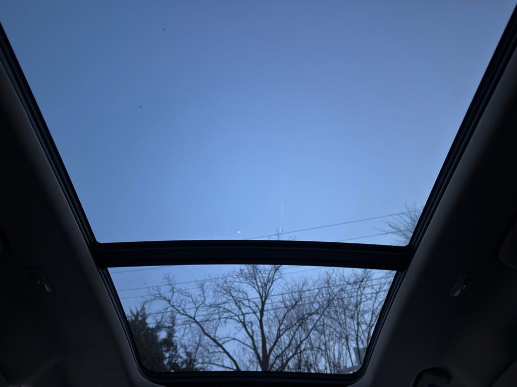 Used 2023 Lincoln Aviator AWD w/ Premium Package image 15