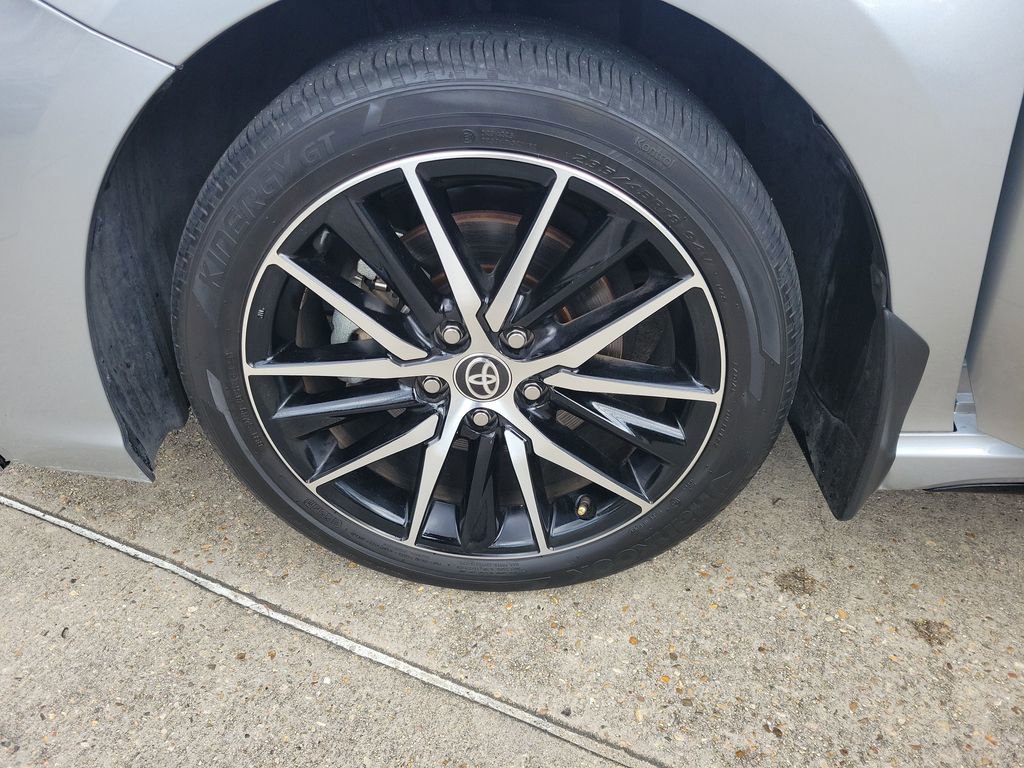 Certified 2024 Toyota Camry SE w/ Convenience Package image 28