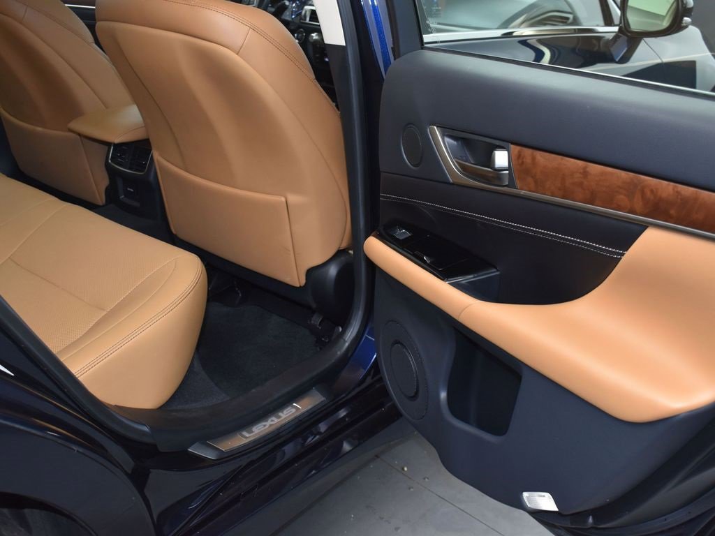Used 2018 Lexus GS 350 AWD image 16