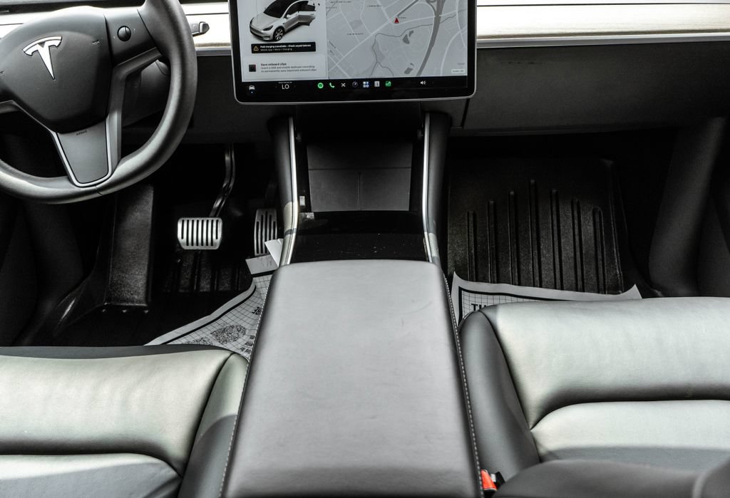 Used 2020 Tesla Model Y Long Range AWD/4WD image 11