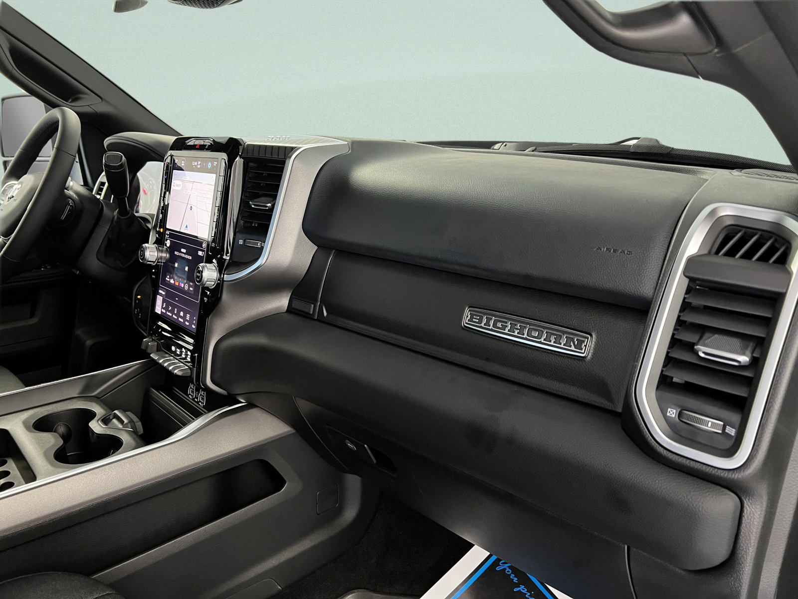 New 2027 RAM 3500 Big Horn AWD/4WD image 30