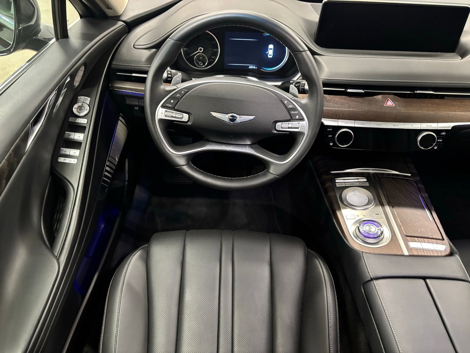 Used 2021 Genesis G80 2.5T w/ Advanced Package RWD image 12