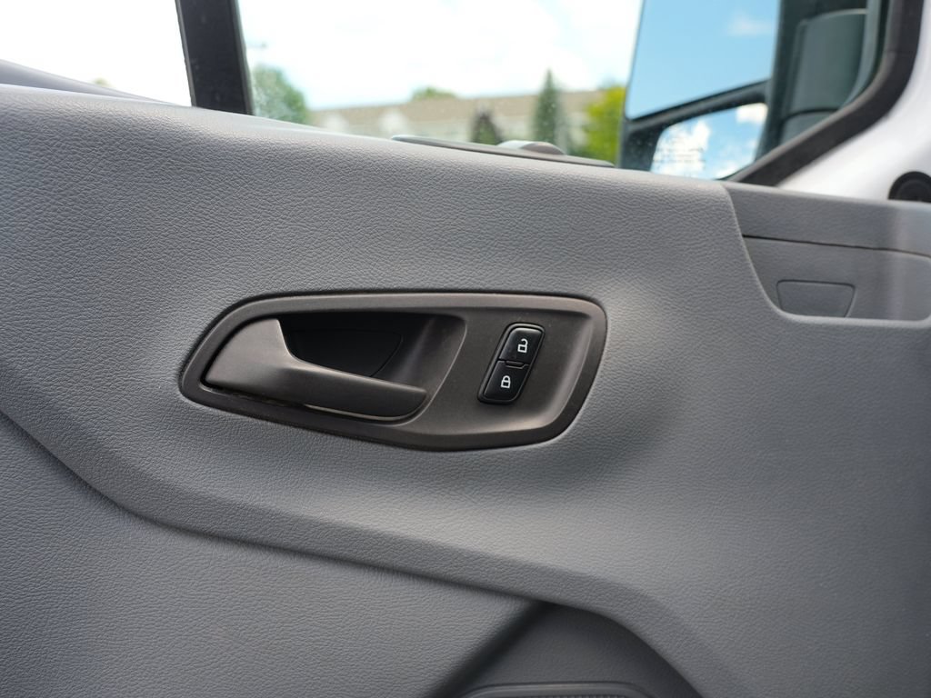 Used 2016 Ford Transit 350 148 Low Roof RWD image 17