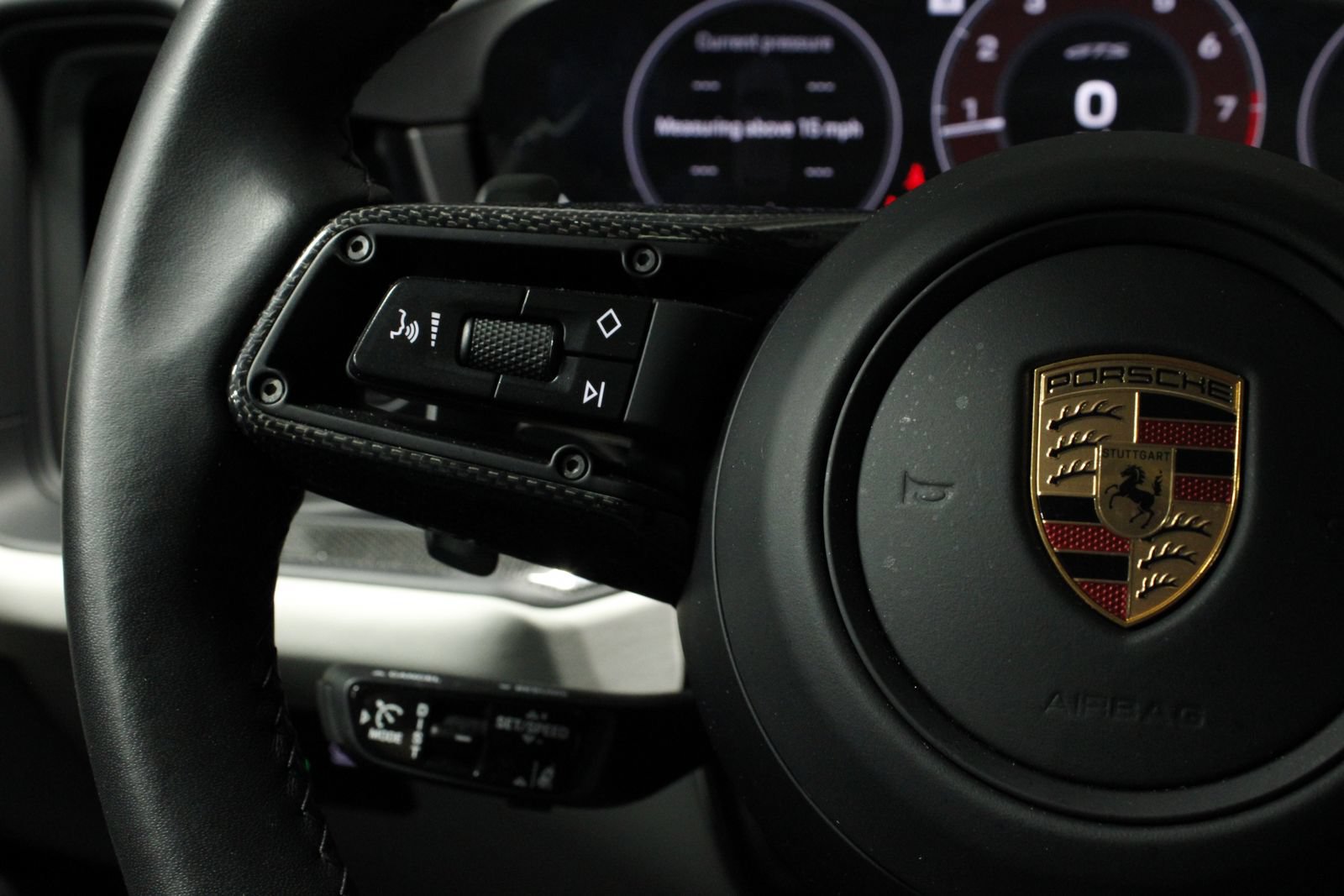 Certified 2025 Porsche Cayenne GTS AWD/4WD image 25