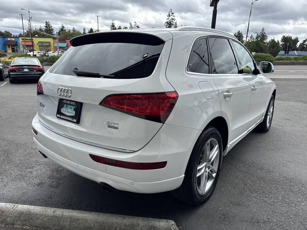 Used 2015 Audi Q5 2.0T Premium Plus AWD/4WD image 7