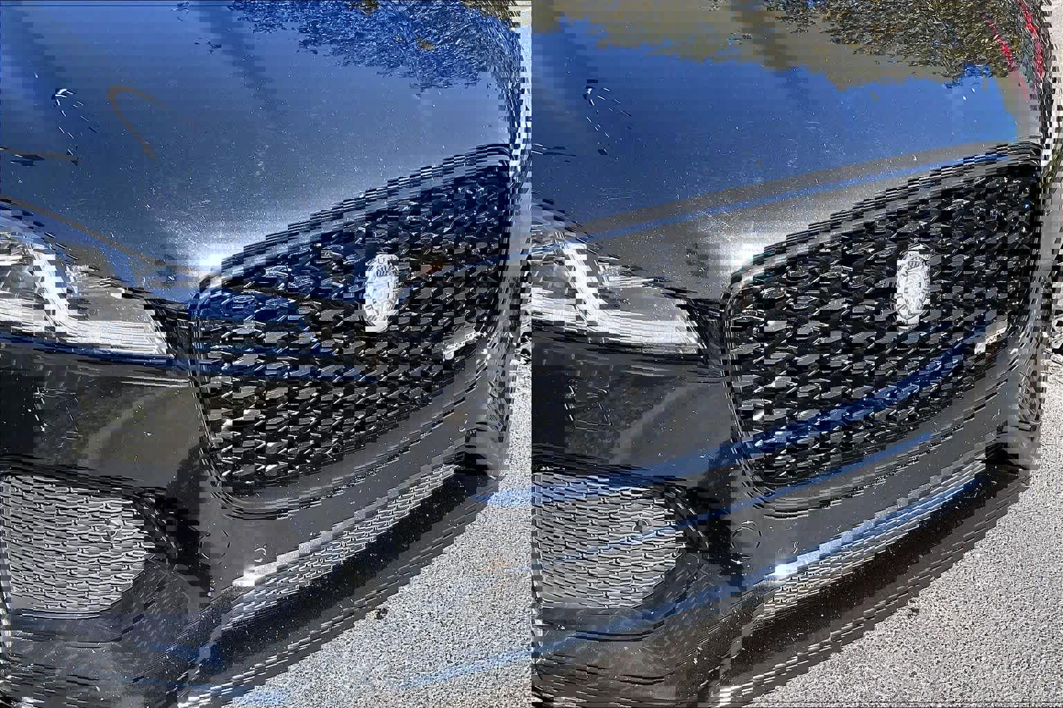 Used 2024 Jaguar F-PACE R-Dynamic S image 29