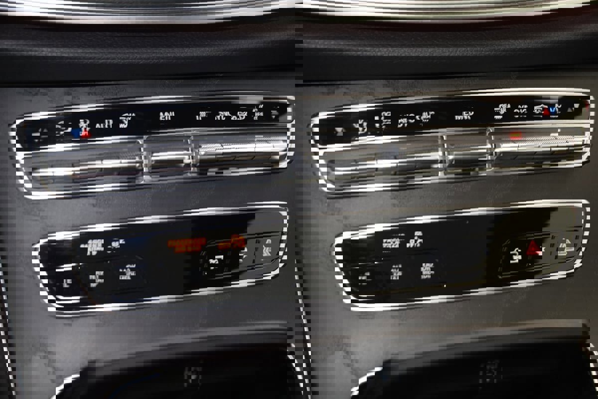 Used 2022 Mercedes-Benz E 53 AMG 4MATIC Coupe image 40