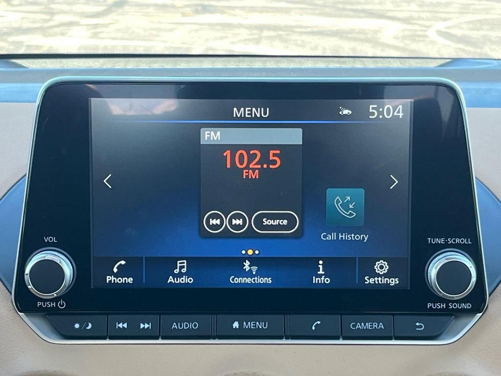 New 2025 Nissan Sentra SV w/ SV Premium Package image 25