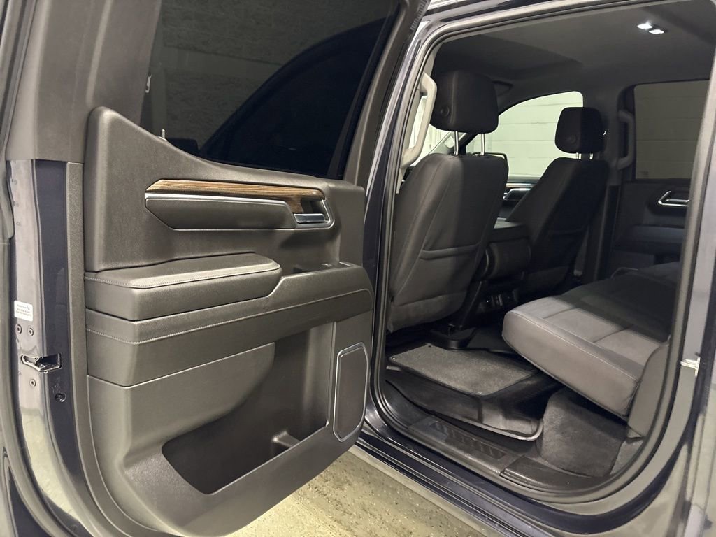 Used 2024 Chevrolet Silverado 1500 RST AWD/4WD image 33