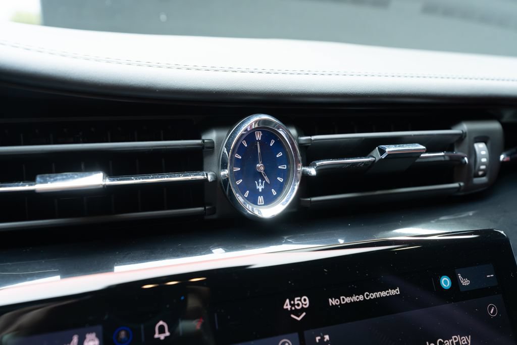 Used 2021 Maserati Quattroporte S GranSport Q4 AWD/4WD image 41