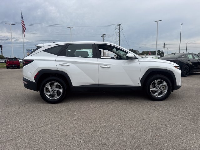 Used 2023 Hyundai Tucson SE AWD/4WD image 8
