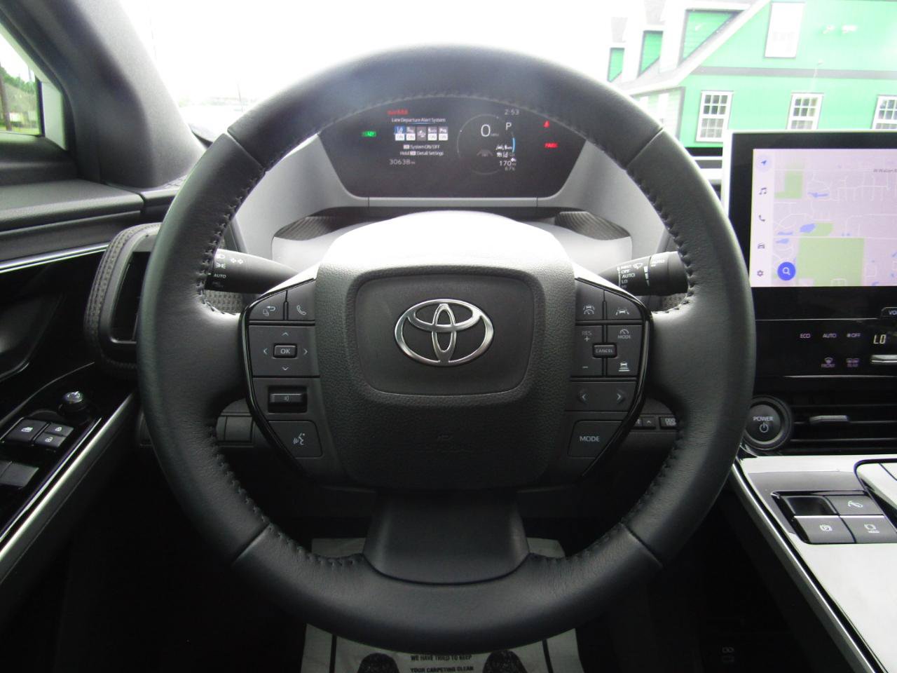 Used 2023 Toyota bZ4X FWD image 15