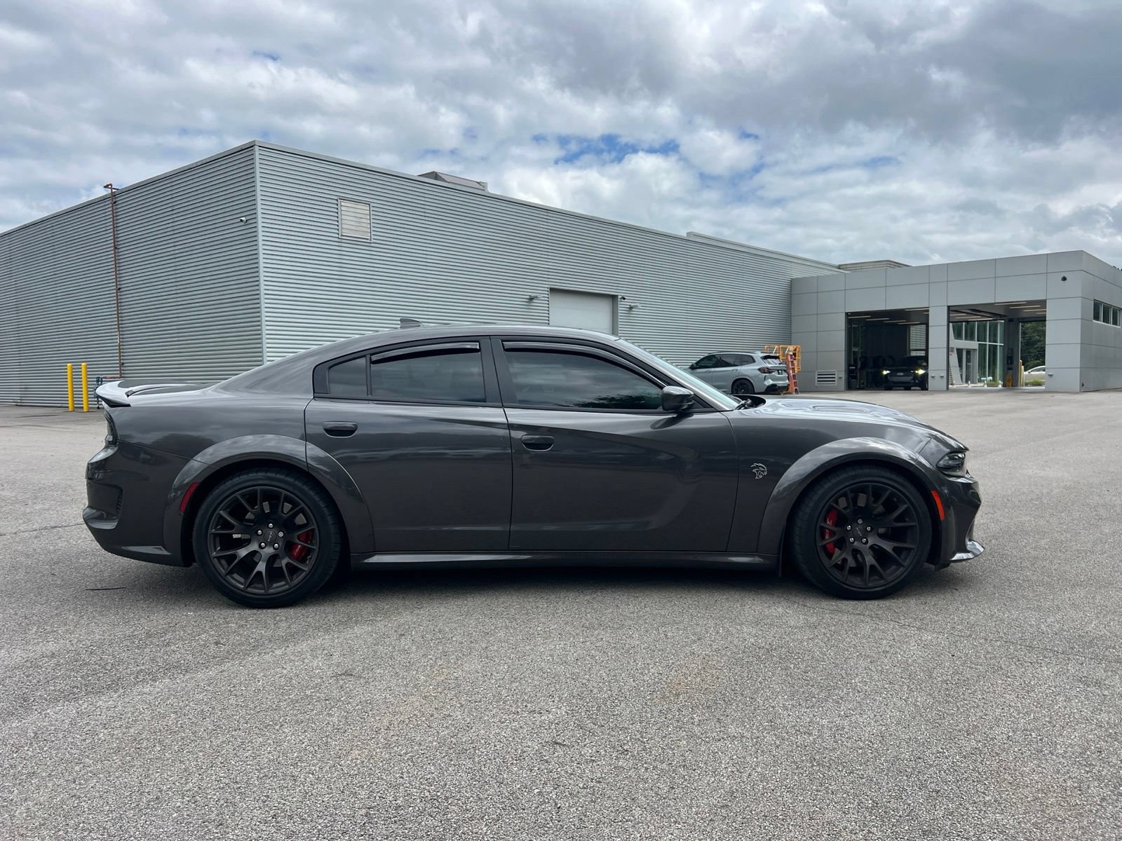 Used 2022 Dodge Charger SRT Hellcat w/ Harman/Kardon Audio Group RWD image 4