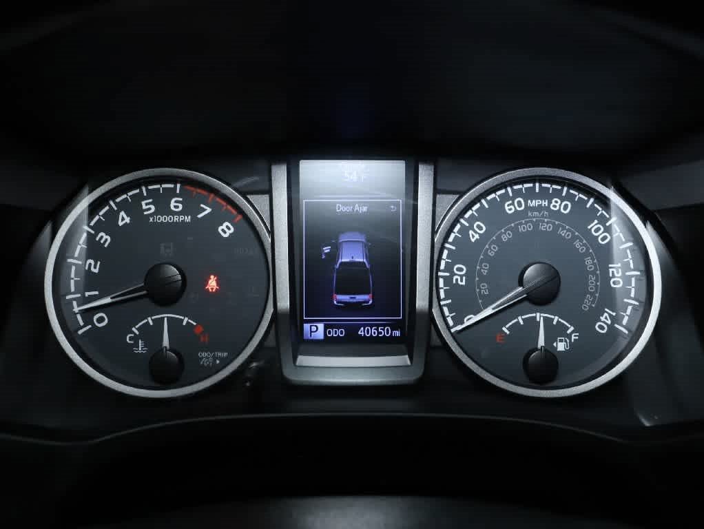 Certified 2020 Toyota Tacoma TRD Off-Road w/ Technology Package AWD/4WD image 24