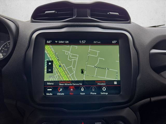 Used 2021 Jeep Renegade Latitude FWD image 13