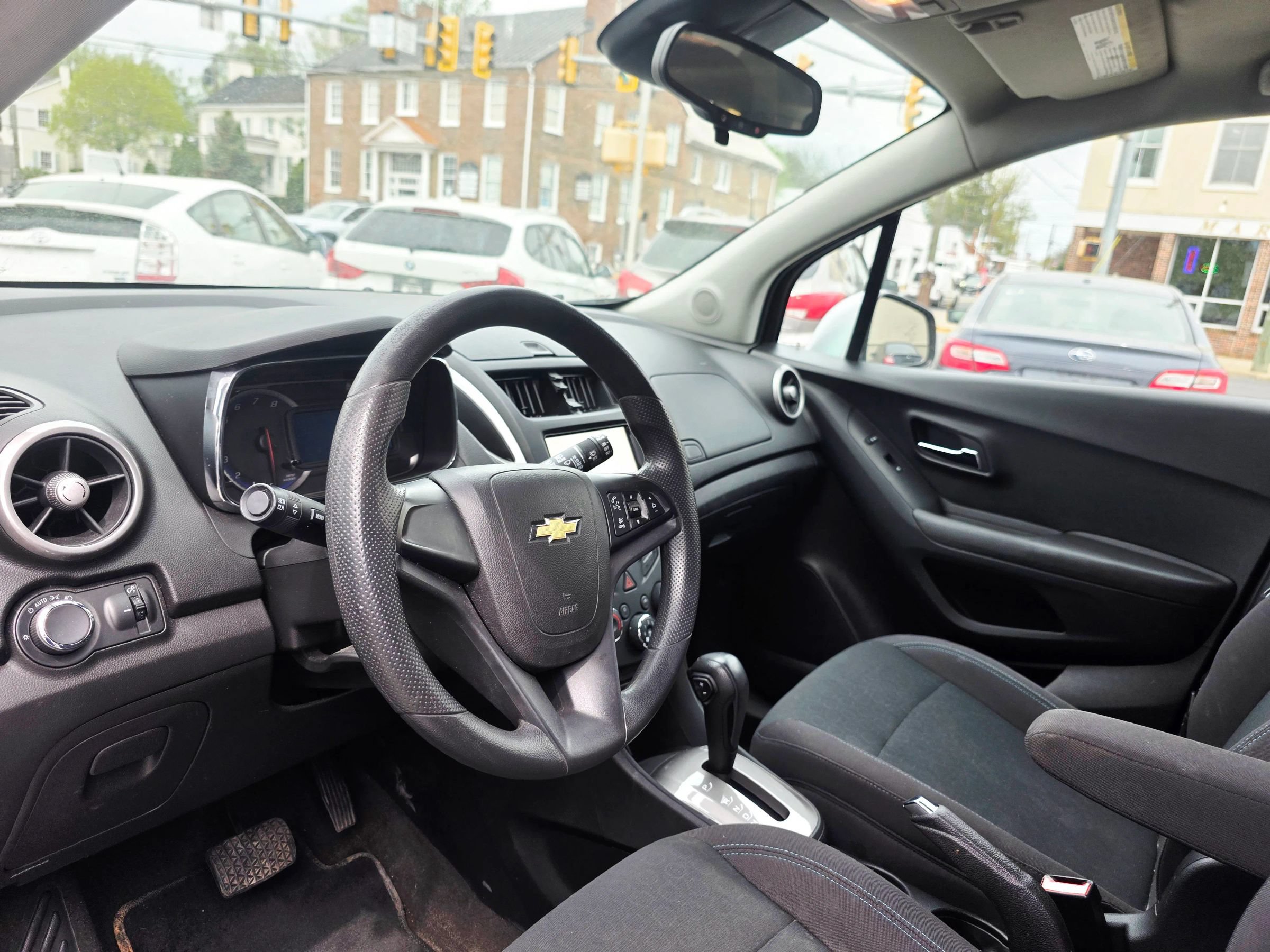 Used 2016 Chevrolet Trax LS AWD/4WD image 10