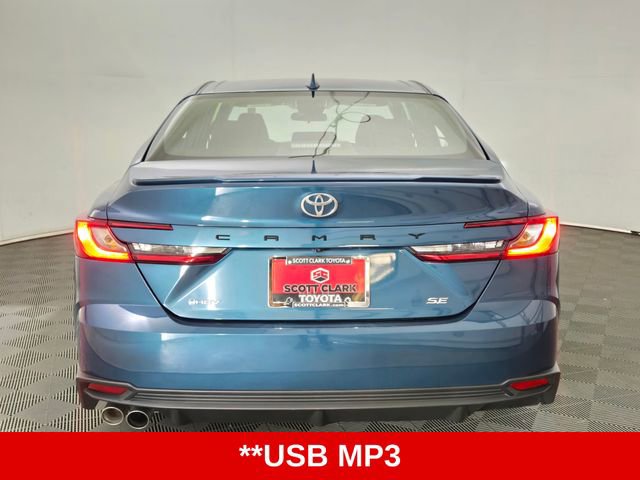 Used 2025 Toyota Camry SE FWD image 7