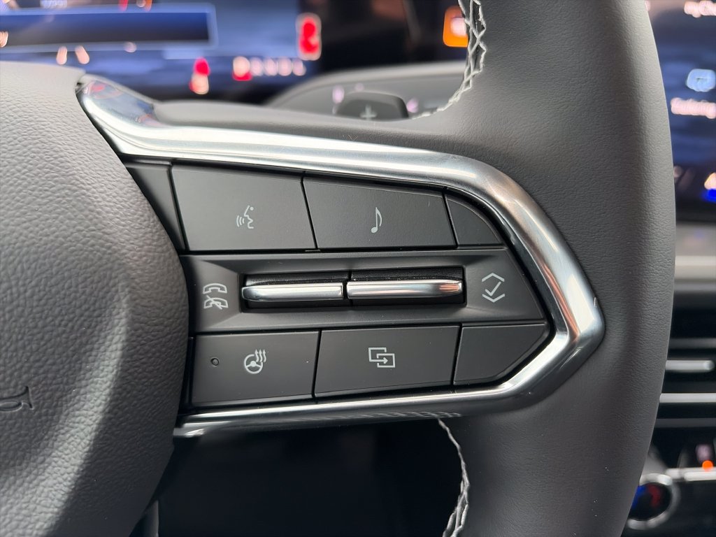 New 2027 Chevrolet Traverse LT w/ Midnight/Sport Edition AWD/4WD image 14