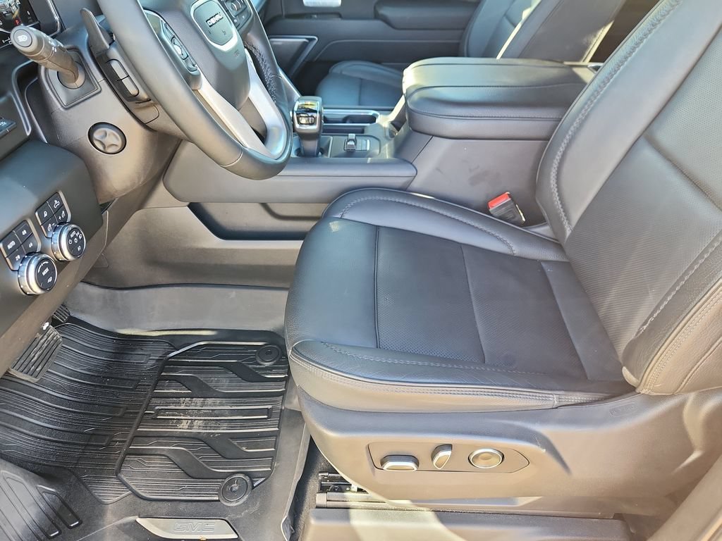 Used 2025 GMC Sierra 1500 Denali w/ Denali Reserve Package AWD/4WD image 8