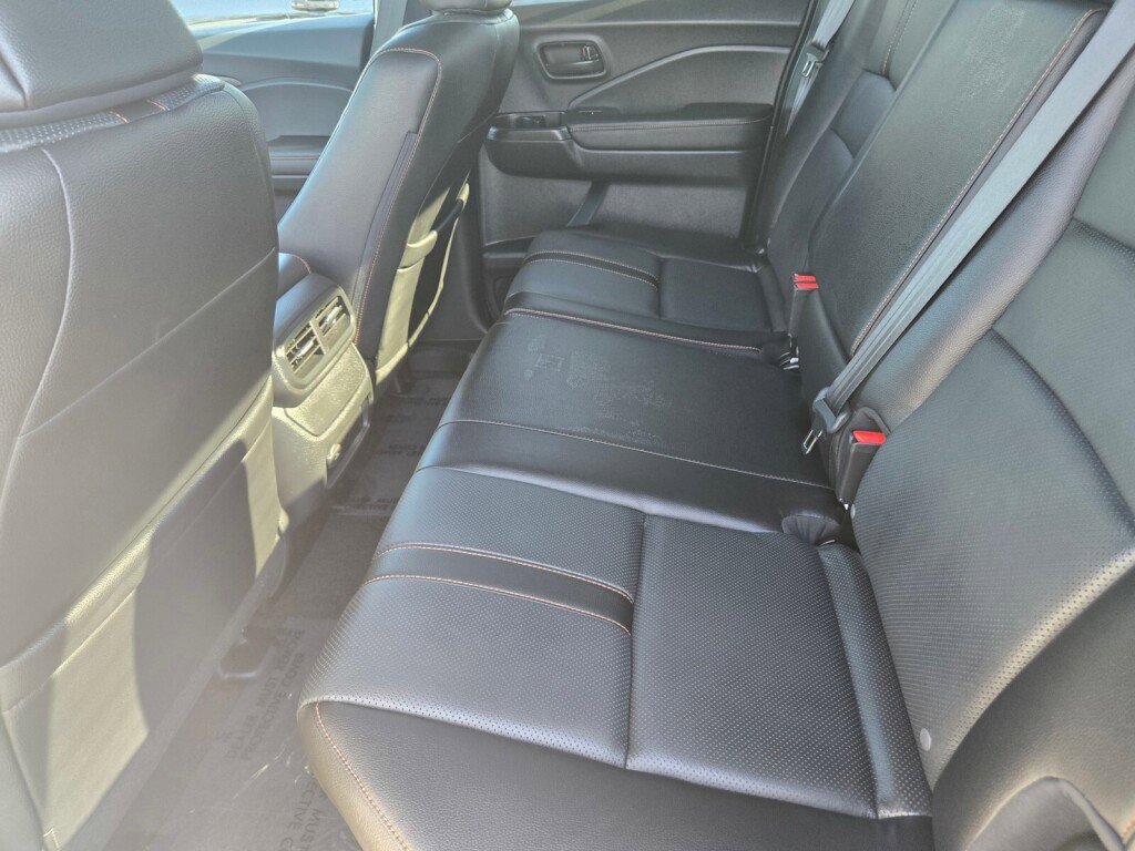 Used 2025 Honda Ridgeline TrailSport image 15